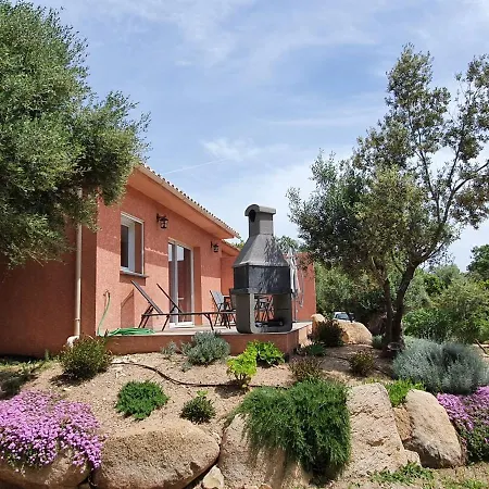 Semesterbostad Mini-villas Celia A