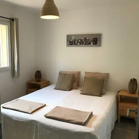 Feriehus Mini-villas Celia A Bonifacio (Corsica)