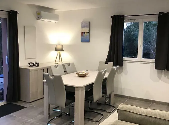 Mini-villas Celia A بونيفَسْيو