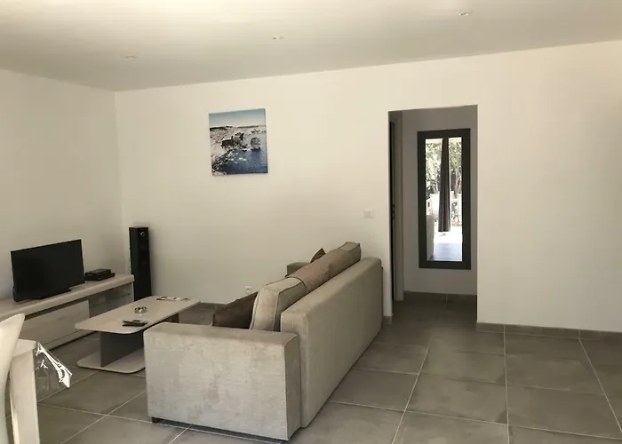 Mini-villas Celia A 보니파시오
