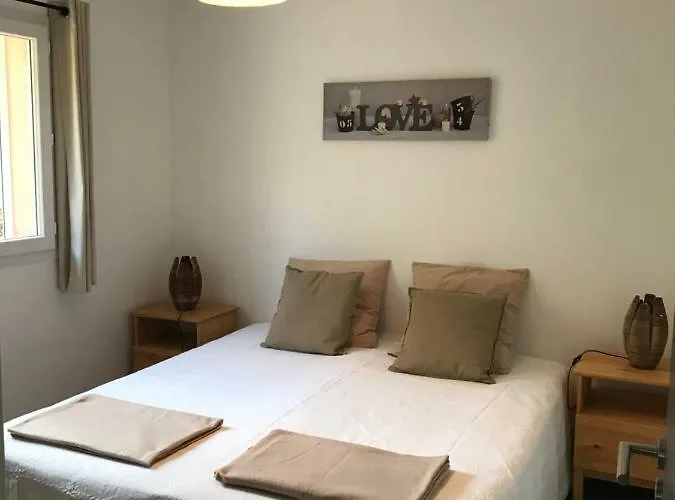 بيت للعطل Mini-villas Celia A بونيفَسْيو